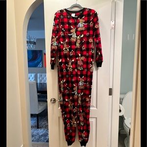 Popular soft Christmas sleepwear.